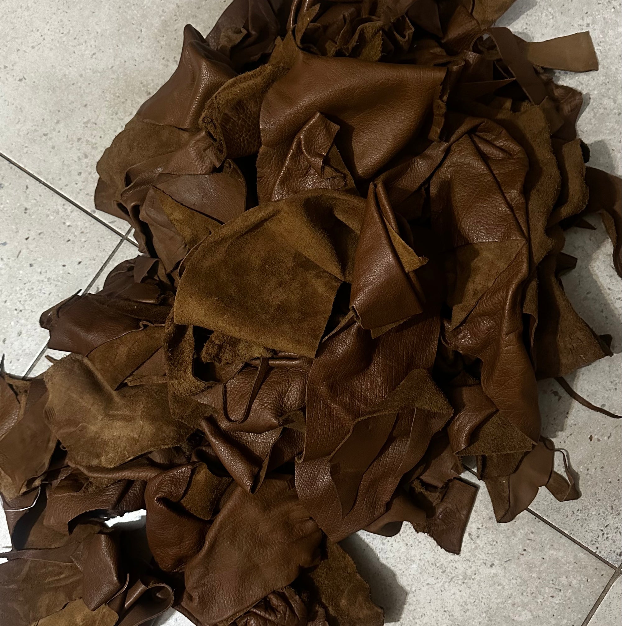 Large Batch of 100% leather pieces