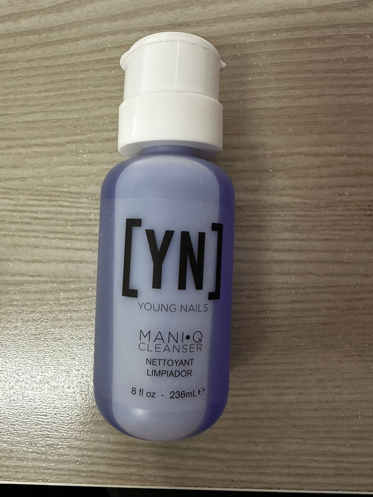 Young Nails ManiQ clearser